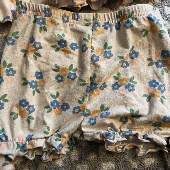 Sweet Honey Pajamas 5 Pieces! Size 5 years - Picture 6 of 9